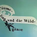 Zz_lokschuppen Pasewalk-erlebnisuebernachtung Im Schlafwagen 캠프장