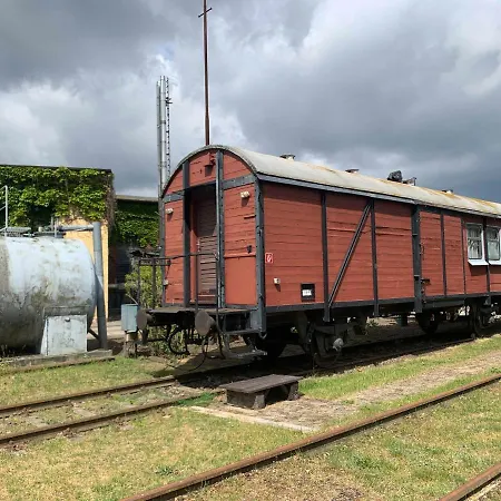 Zz_lokschuppen Pasewalk-erlebnisuebernachtung Im Schlafwagen Campingplatz