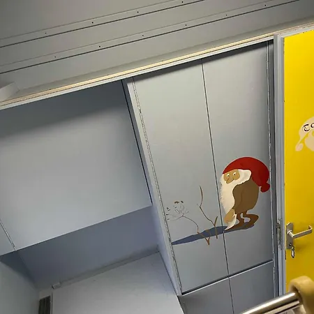 Campingplatz Zz_lokschuppen Pasewalk-erlebnisuebernachtung Im Schlafwagen *