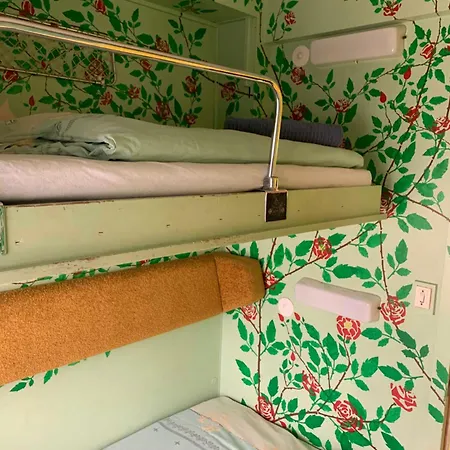 Campsite Zz_lokschuppen Pasewalk-erlebnisuebernachtung Im Schlafwagen