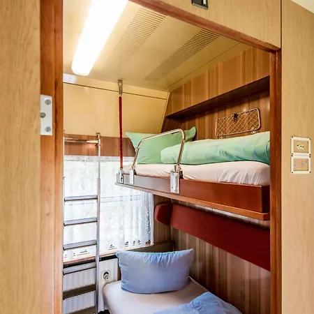 Lokschuppen - Deine Erlebnisübernachtung Campingplatz *